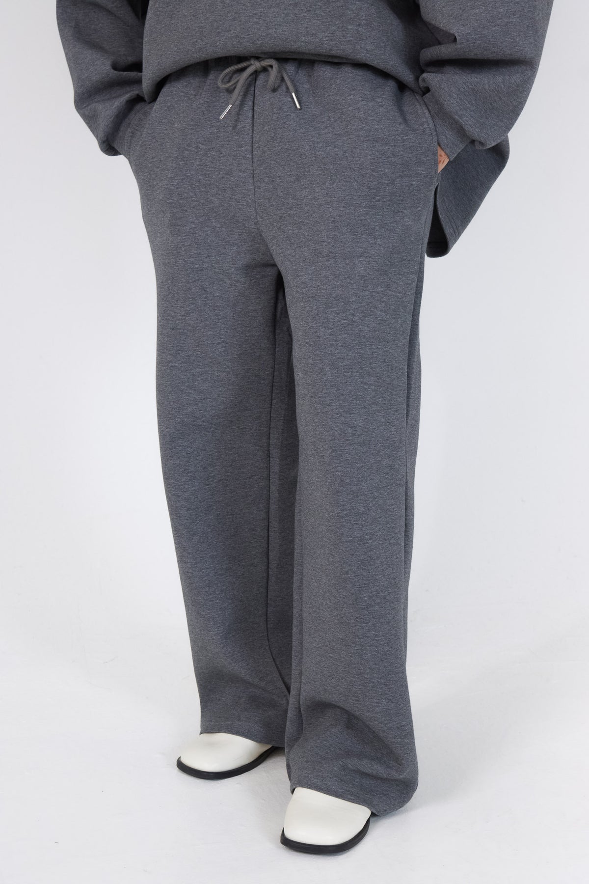 Le Pantalon Comfy Gris Foncé