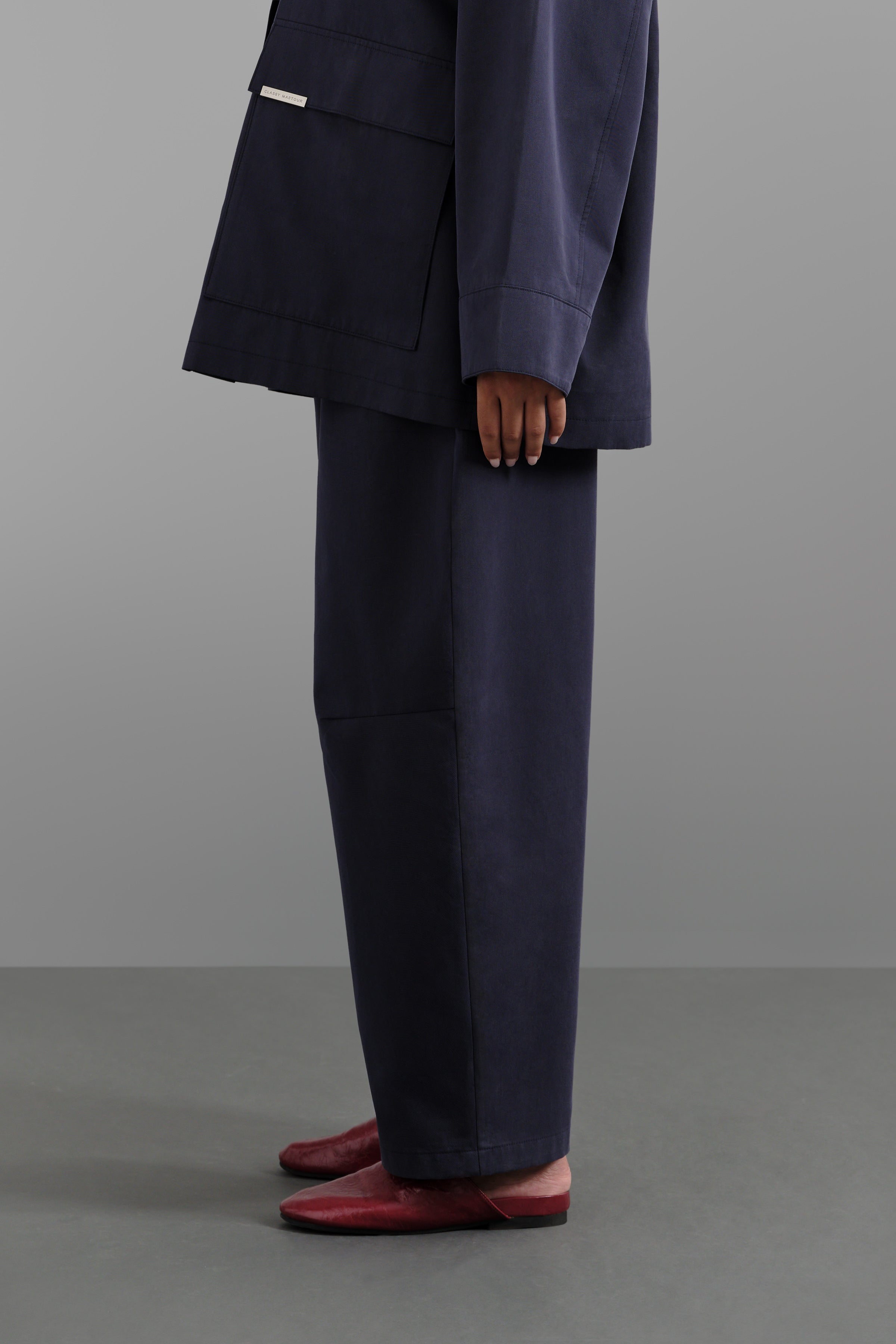Le Pantalon Minimal Bleu Nuit