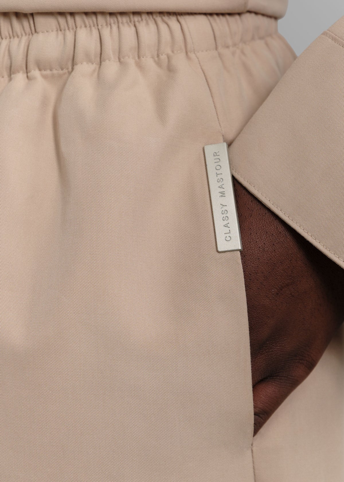 Le Pantalon Minimal Noisette