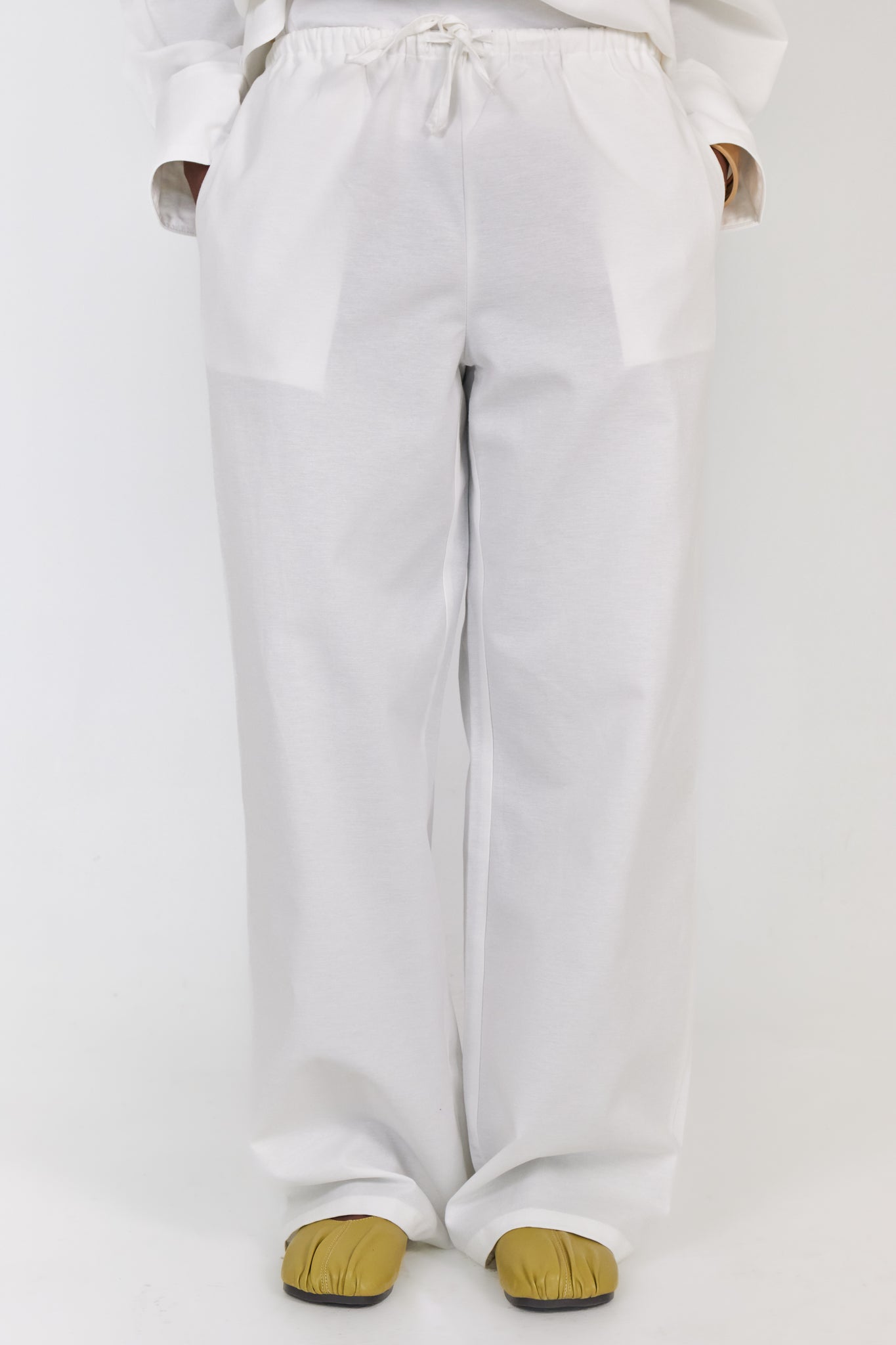 The Black Comfy Bottom