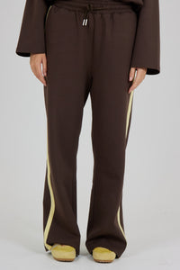 The Black Comfy Bottom
