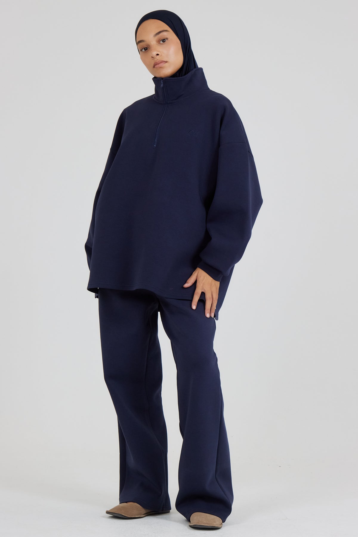 Sudadera cómoda con cremallera azul medianoche