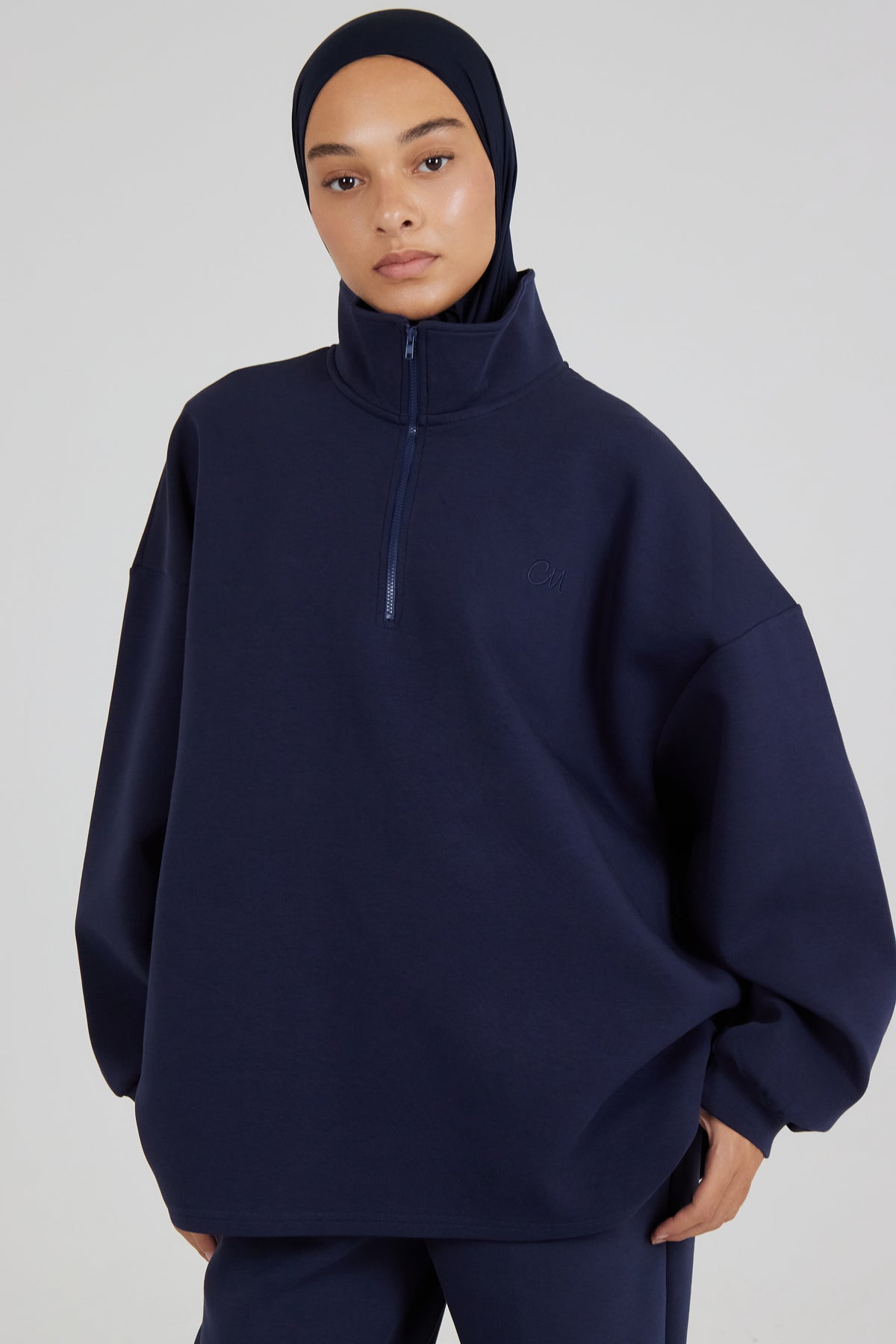 Sudadera cómoda con cremallera azul medianoche
