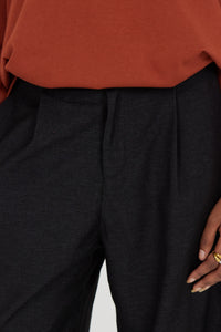 Le Pantalon City AW Gris Anthracite