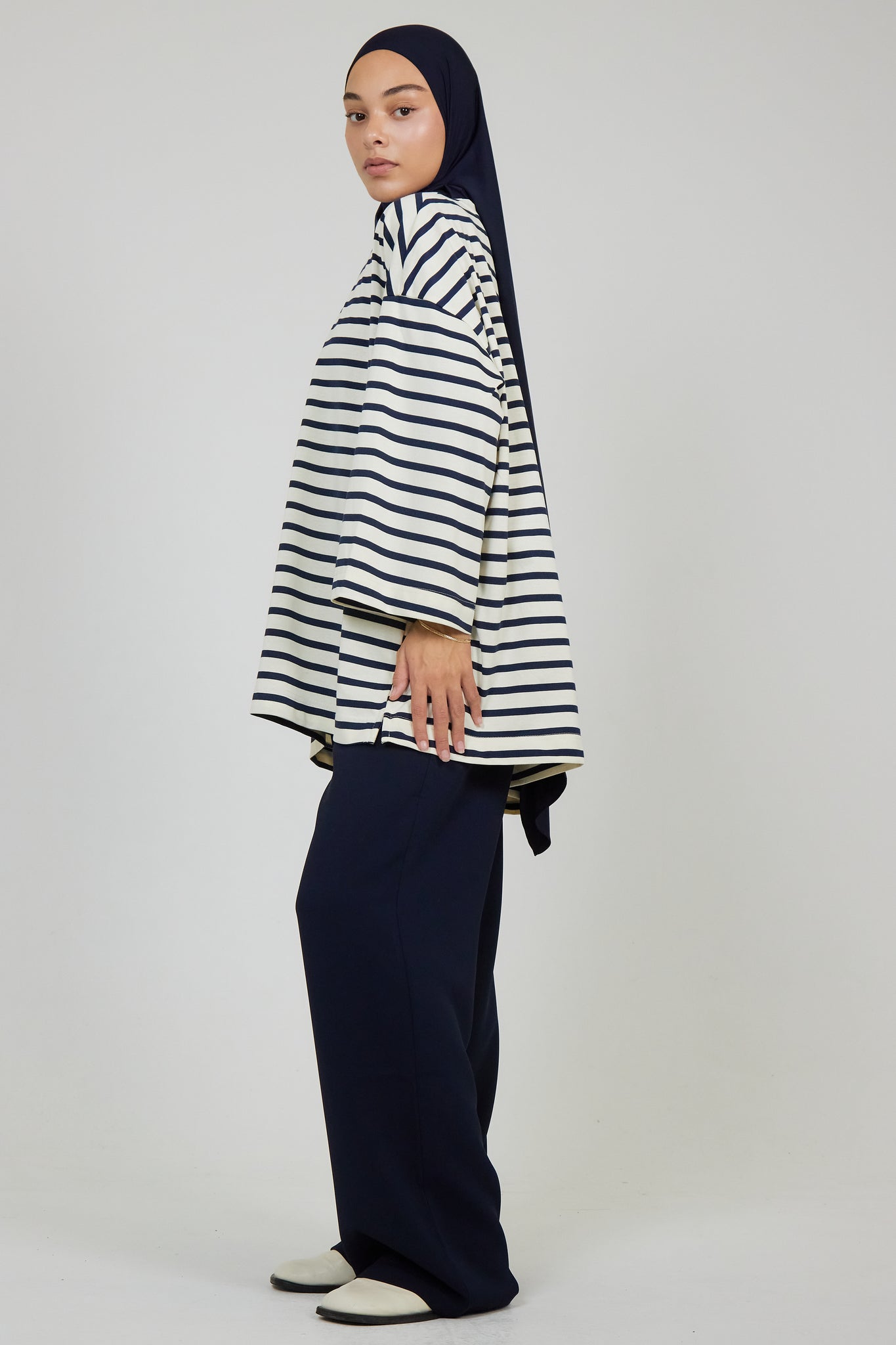 La camisa marinera color crudo