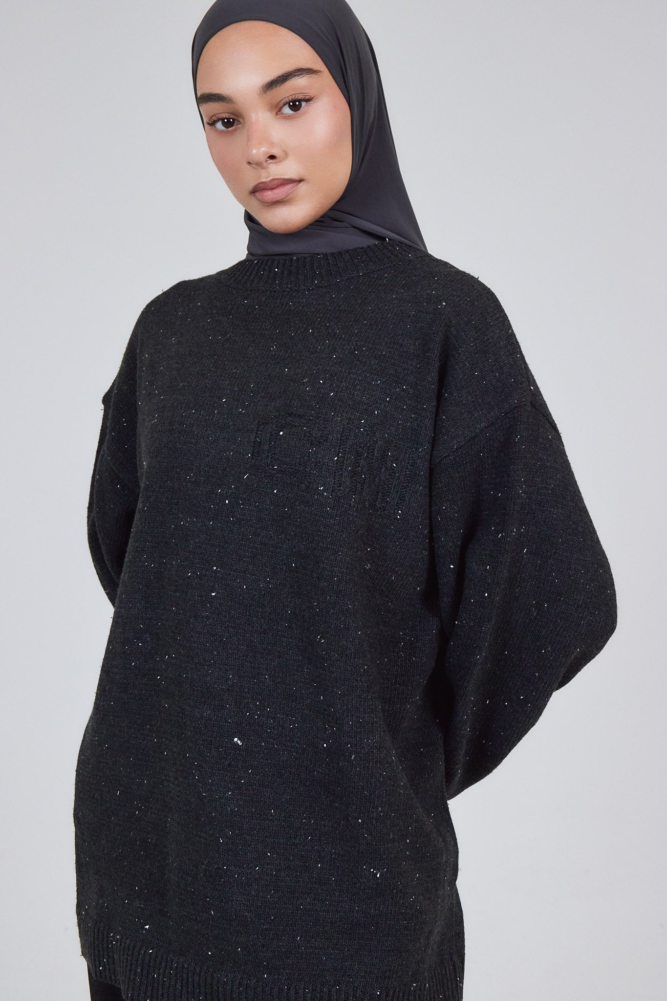 Le Pull-Over Gris Anthracite