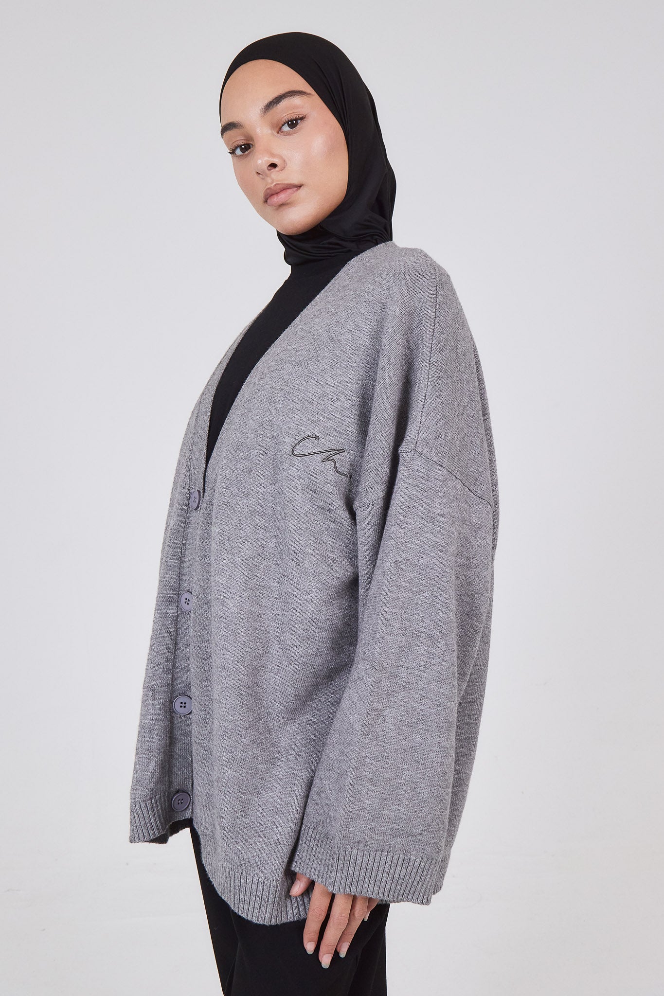 Le Cardigan Gris