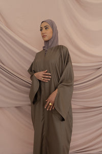 La Robe Qamys Taupe