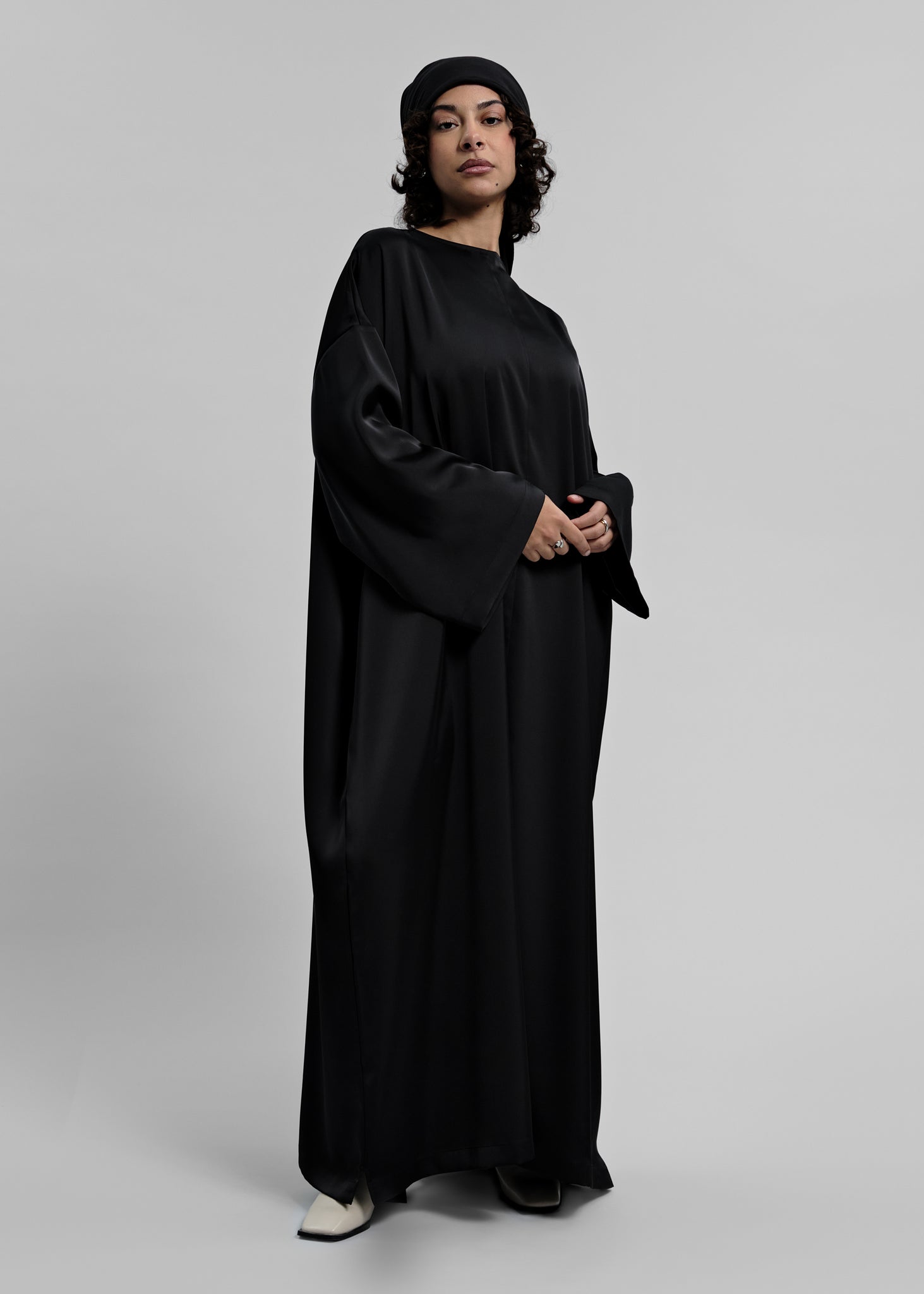 Robe Satin Noire Taille 34 - Sans Marque, Neuve Sans étiquettes, Idéale Pour Soirée Ou Occasion Spéciale