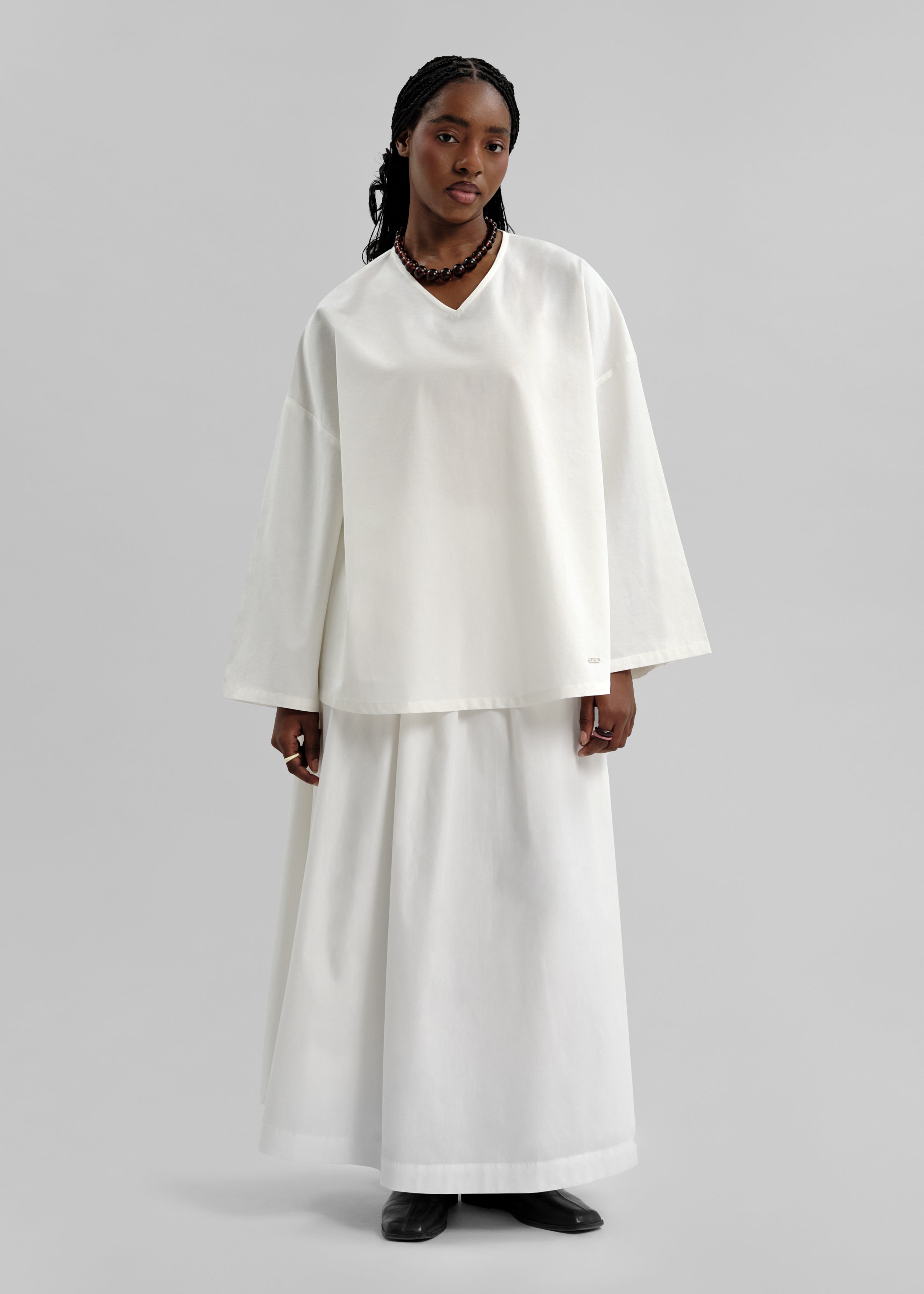 La falda blanca de Koton