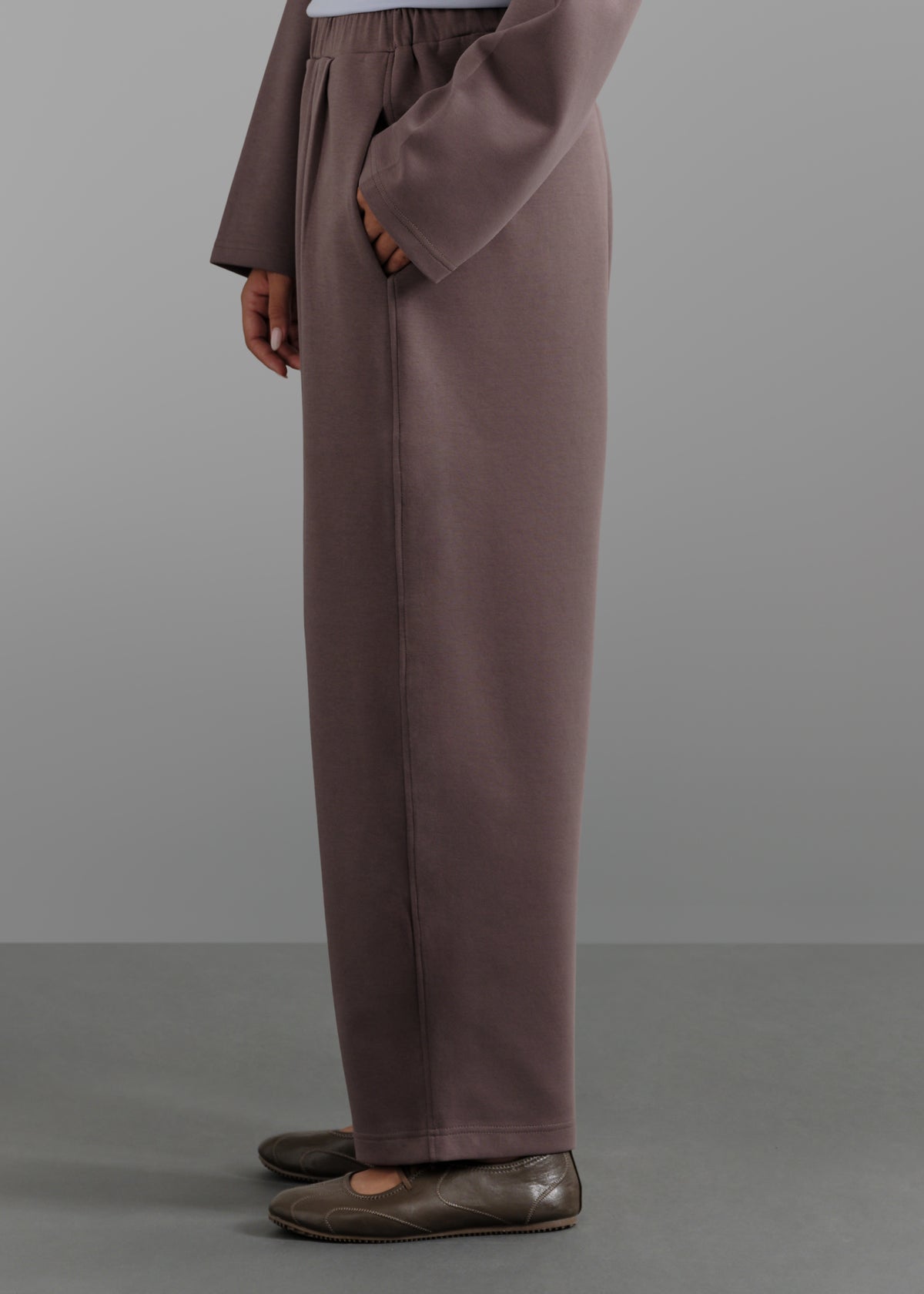 Le Pantalon Comfy Capsule Mocca