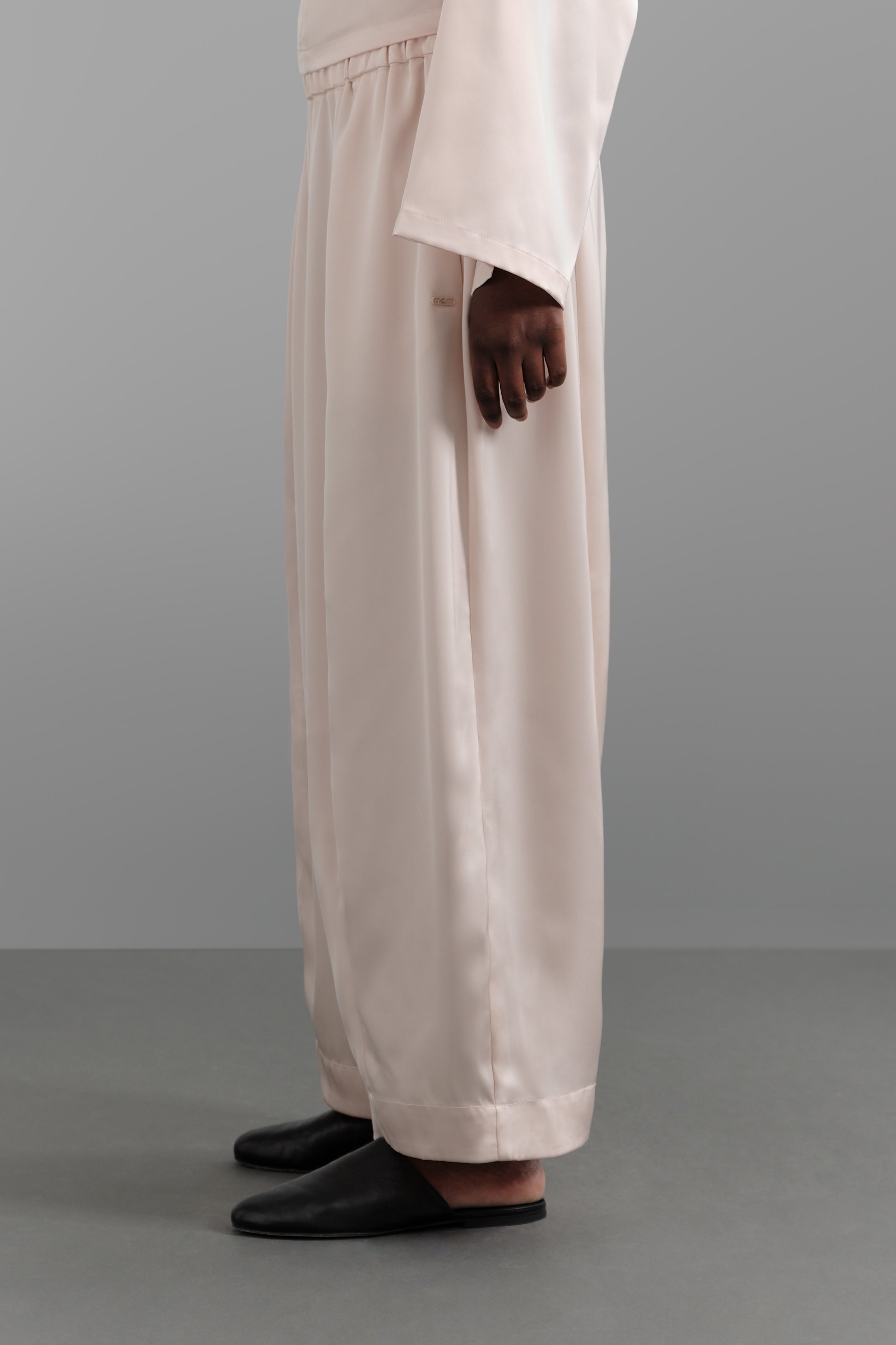 Le Pantalon Satin Blush