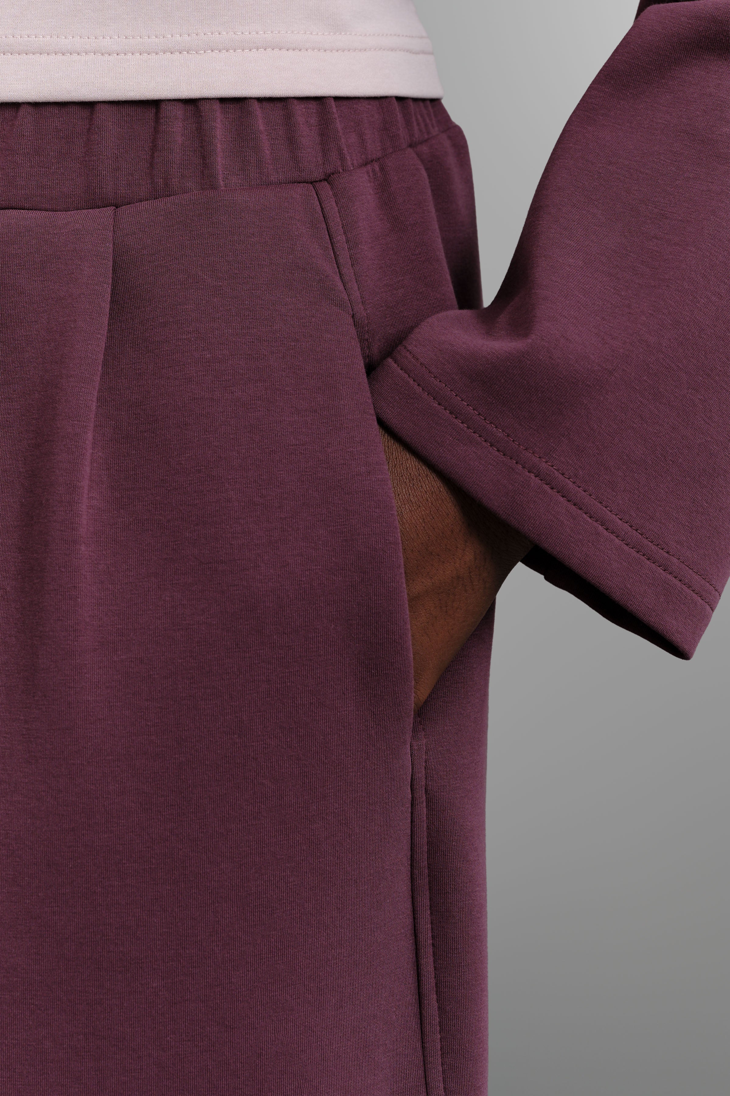 Le Pantalon Comfy Capsule Aubergine