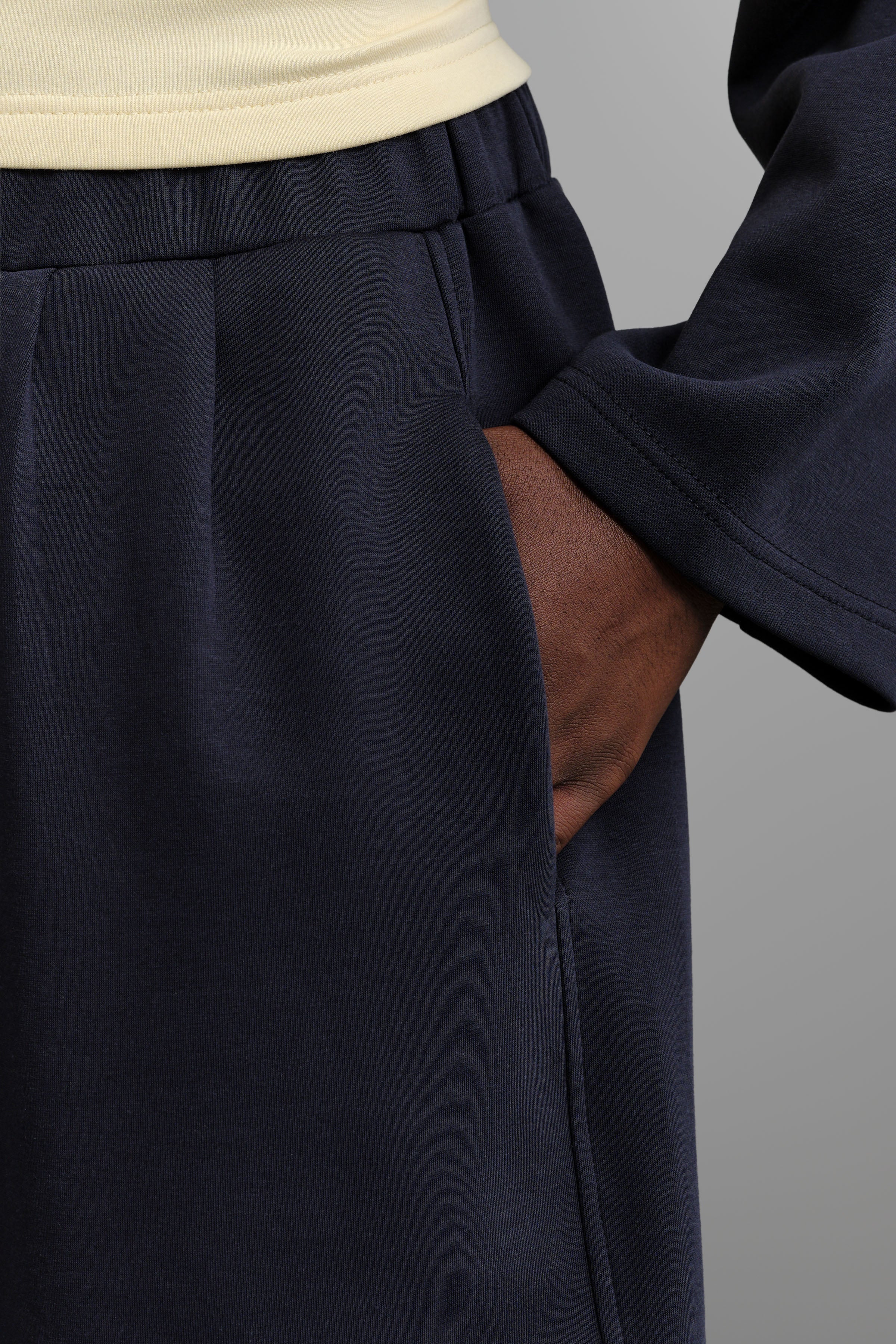 Le Pantalon Comfy Capsule Bleu Nuit