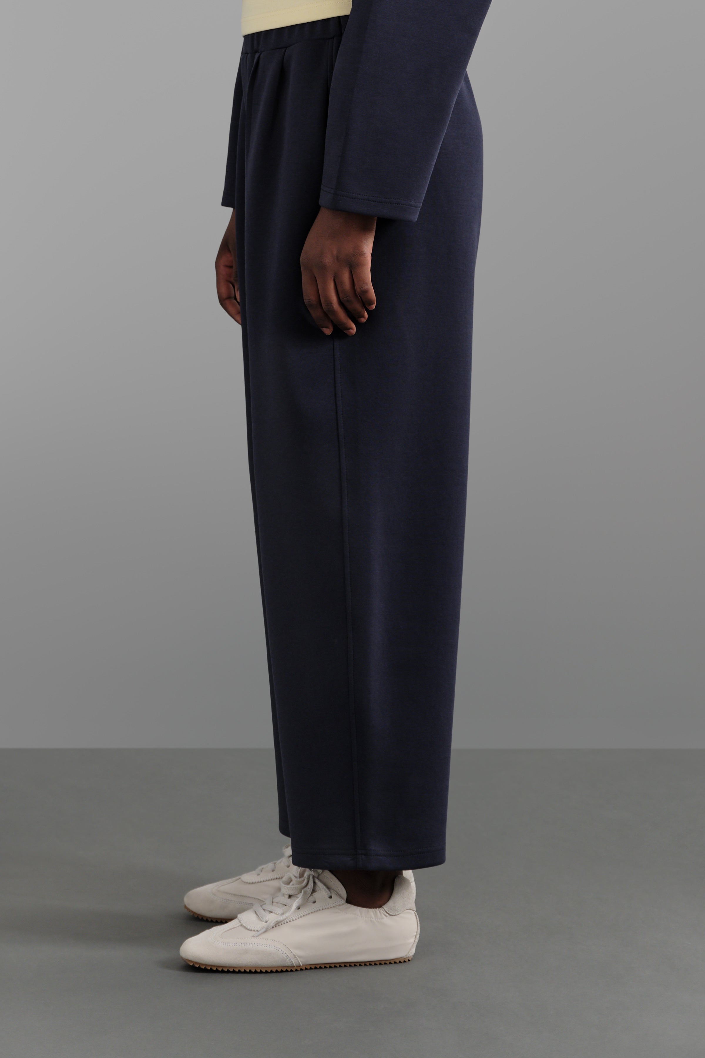 Le Pantalon Comfy Capsule Bleu Nuit