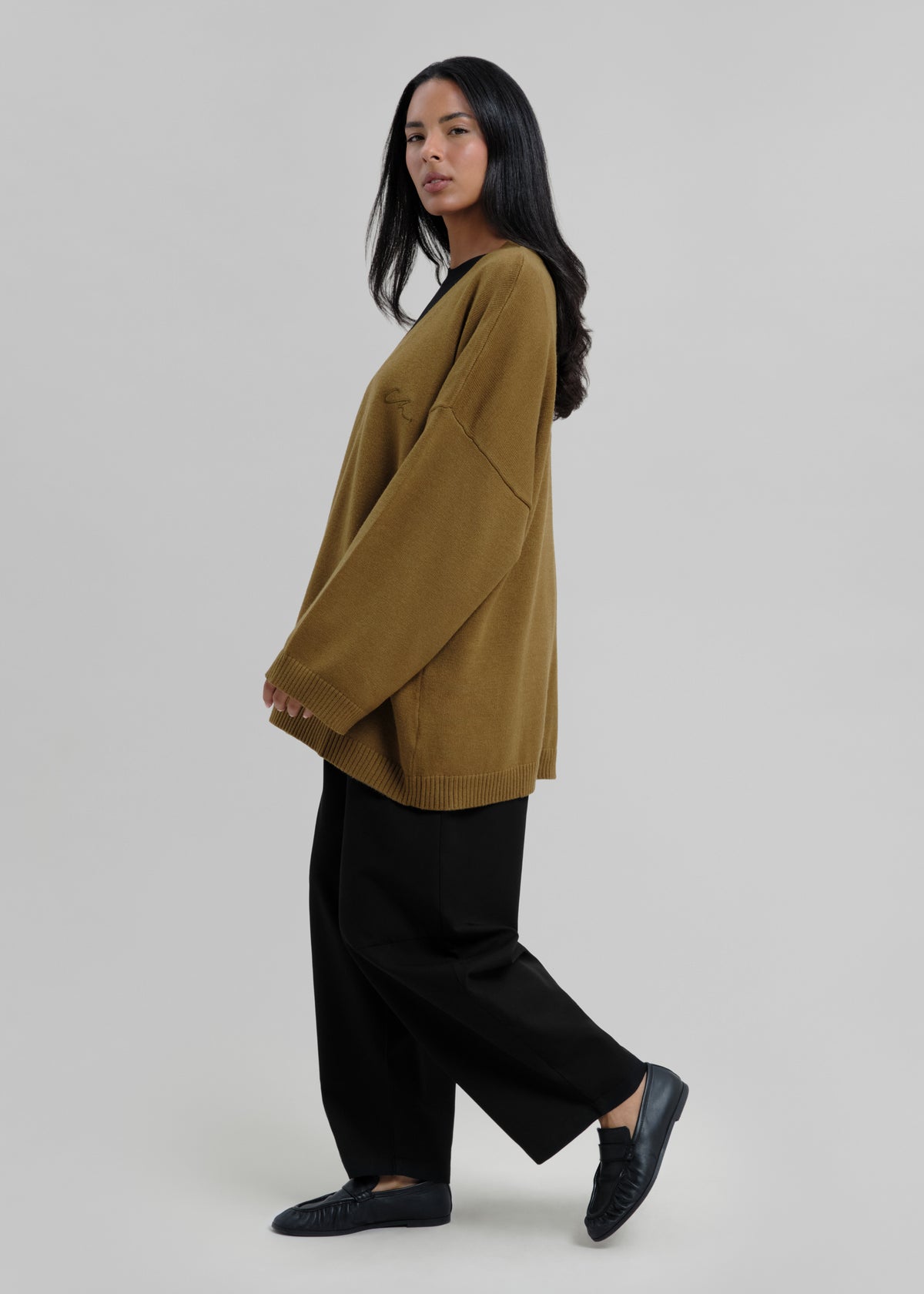 Le Cardigan Olive