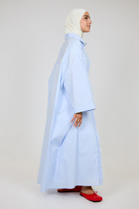 El vestido de la línea azul